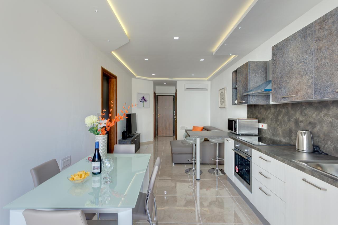 La Rive Apartment Sliema Bagian luar foto