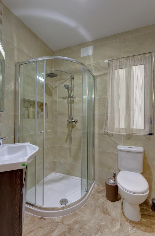 La Rive Apartment Sliema Bagian luar foto